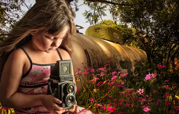 Картинка цветы, фотоаппарат, девочка, цистерна, Minolta