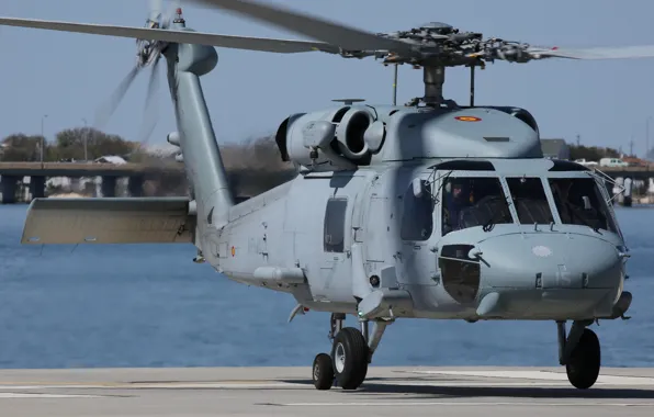 Многоцелевой вертолёт, SH-60F Seahawk, Блэк-Хок