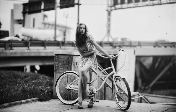 Девушка, велосипед, царапины, ретро стиль, Karen Abramyan