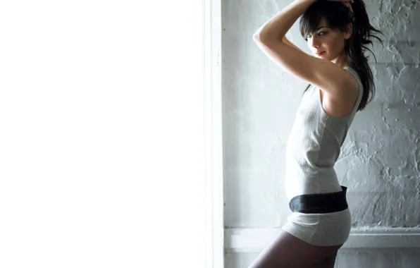 Поза, улыбка, актриса, Michelle Monaghan, жест, милая девушка, короткое платье