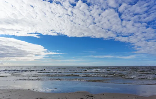 Картинка пляж, Океан, облака.