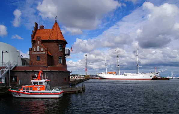 Картинка парусник, Германия, порт, катер, Germany, барк, Stralsund, Штральзунд