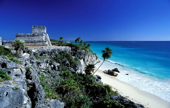Картинка Mexico, Tulum, Mayan archaeological site of El Castillo, in Quintana Roo