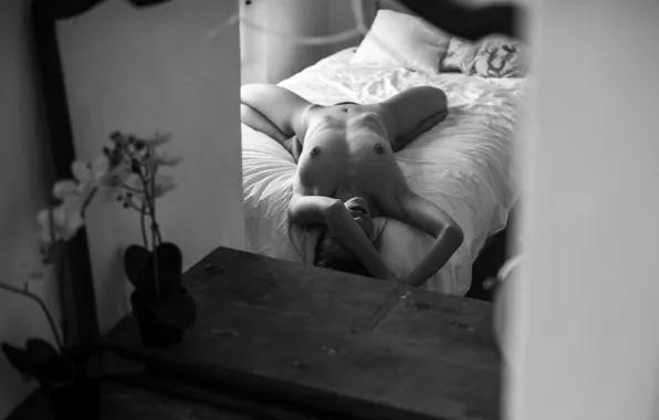 Erotic, Sacha Leyendecker, Rebecca Bagnol