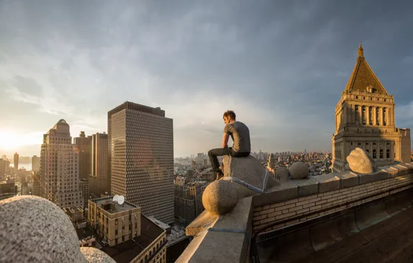 Картинка крыша, город, вид, высота, Andrew Garfield, Peter Parker, Новый Человек паук