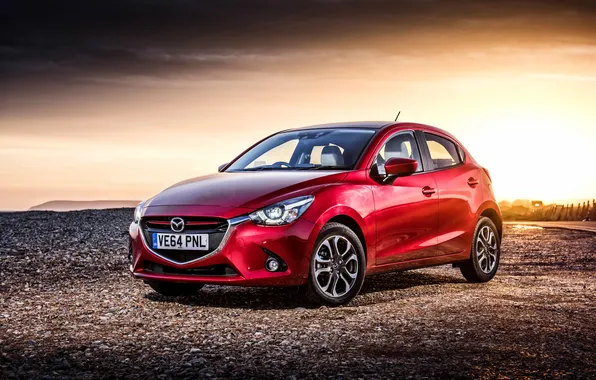 Мазда, UK-spec, 2015, Mazda 2