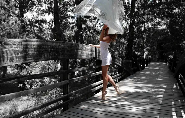 Девушка, мост, парк