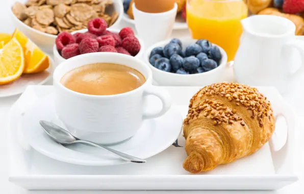 Ягоды, кофе, завтрак, breakfast, круассан, мюсли, muesli, fresh berries