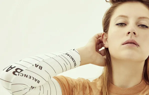 Girl, look, musician, DJ, piersing, Charlotte de Witte