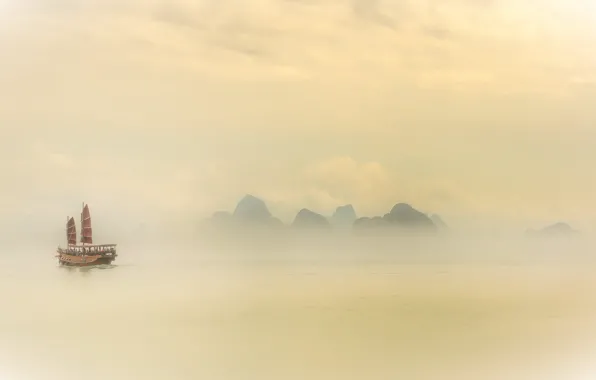 Картинка море, туман, корабль