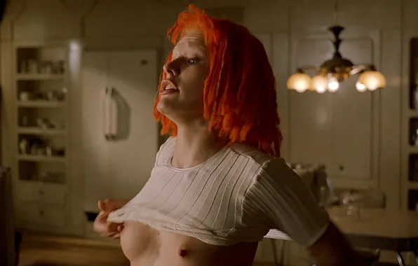 Milla Jovovich, nude, tits, Tits, Nude, Red Head, nippels, NUDE