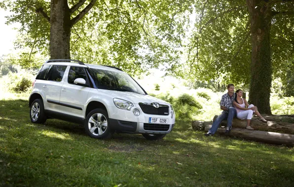 Картинка лес, лето, Девушка, Skoda, Шкода, Skoda yeti