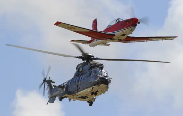 Картинка самолет, AS 332, Super Puma, учебно-тренировочный, транспортный вертолёт, PC-7