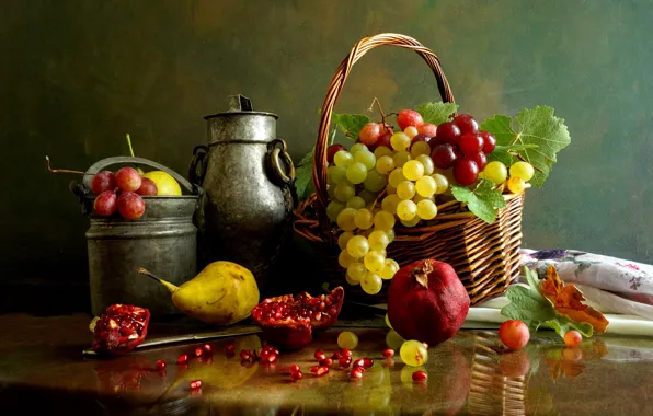 Корзина, виноград, груша, гранат