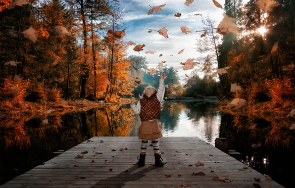 Картинка осень, листья, радость, девочка