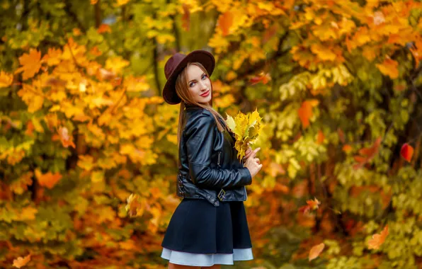 Картинка осень, взгляд, листья, деревья, желтый, поза, парк, фон