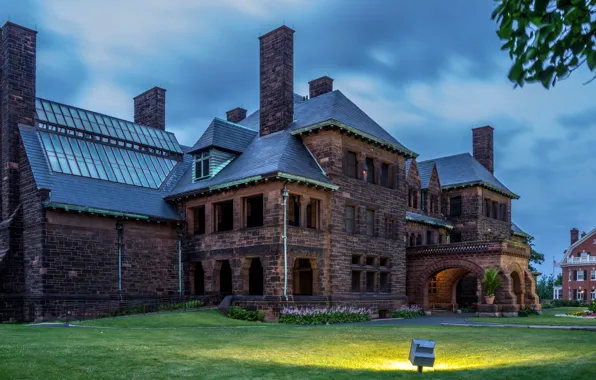 Дом, газон, вечер, фонарь, США, особняк, Minnesota, James J Hill House