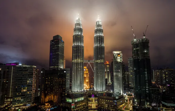 Ночь, город, башни, Малайзия, Куала-Лумпур