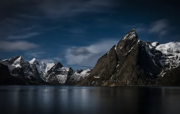 Картинка море, небо, снег, ночь, скалы, Норвегия, архипелаг, Лофотенские острова