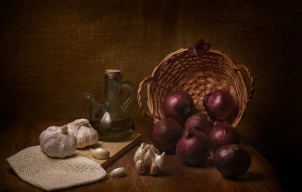 Стол, лук, натюрморт, корзинка, мешковина, чеснок, бутылочка, растительное масло