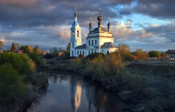 Ярославская область, каменный храм, село Савинское