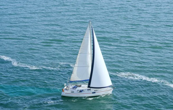 Море, романтика, яхта, паруса