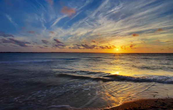 Картинка песок, море, солнце, облака, закат, вечер, прибой
