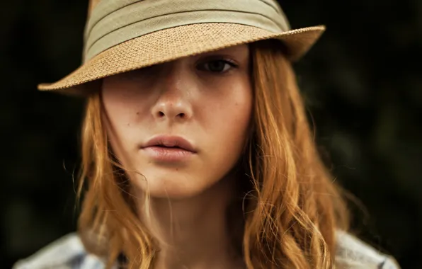 Картинка Girl, hat, model, beauty, lips, look, blonde