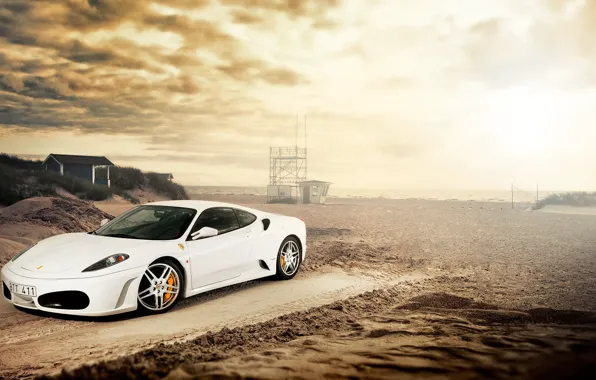 Картинка песок, пляж, белая, Ferrari, white, феррари, блик, front