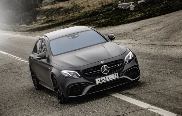 Ангар, mercedes, мерседес, e63, амг, mercedes amg, мерседес амг, ингушетия