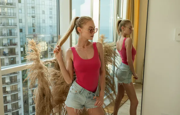 Girl, shorts, legs, ponytail, model, tattoo, blonde, reflection