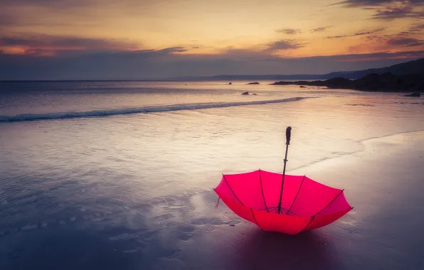 Картинка пляж, зонтик, побережье, вечер