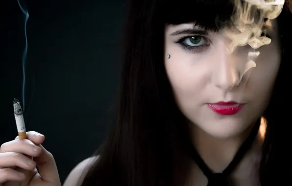 Девушка, дым, сигарета