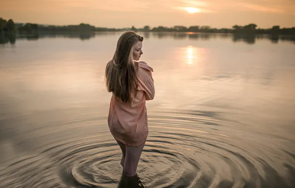 Рубашка, ножки, в воде, Czech Republic, Velká Polom, Jiri Tulach