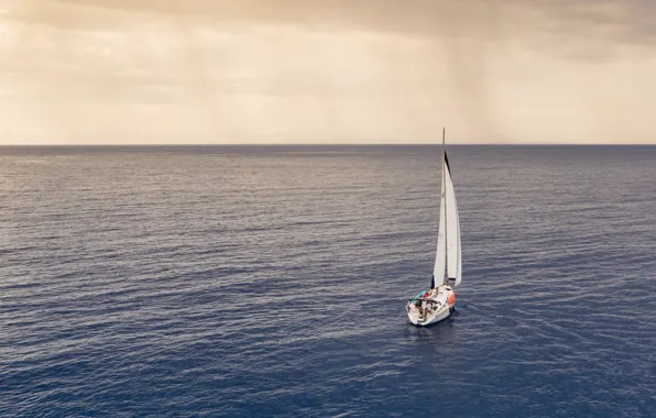 Небо, океан, яхта, парус, ocean, надвигающийся шторм, lonely ship on the horizon, одинокий корабль на …