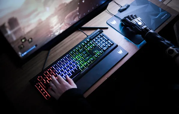 Red Bull, Acer, bionic arm, brazo biónico, Daniel Melville, PRISM