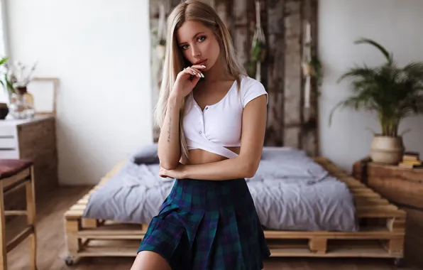 Ножки, губки, Карина, юбочка, Кирилл Аверьянов