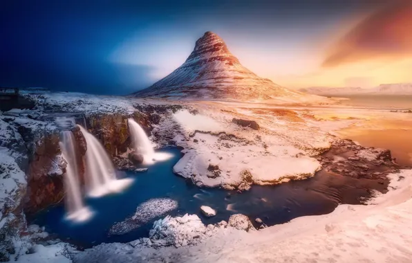Картинка зима, вода, свет, снег, река, камни, скалы, водопады