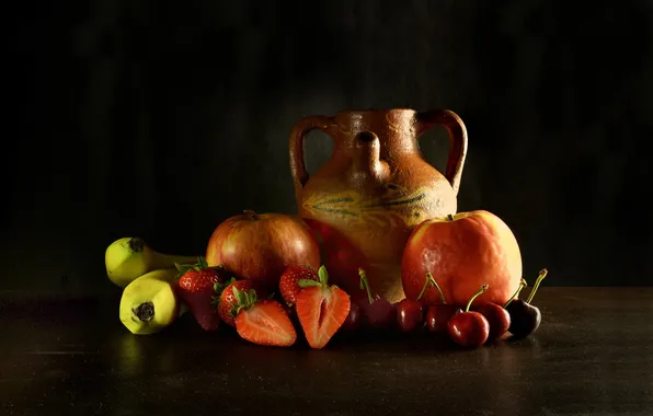 Яблоки, клубника, бананы, кувшин, натюрморт, черешня