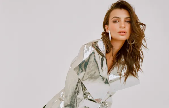 Взгляд, поза, модель, плащ, Emily Ratajkowski