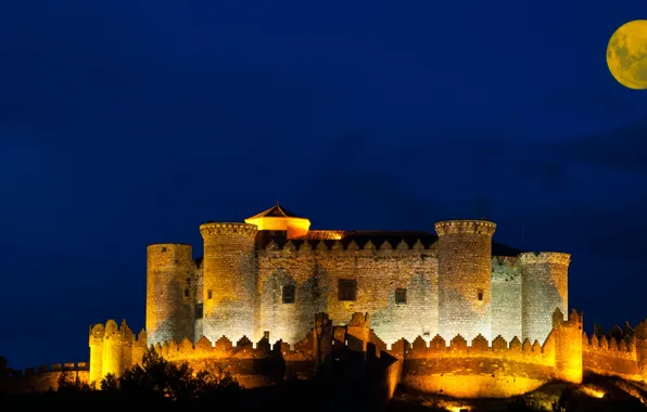 Картинка ночь, замок, луна, крепость