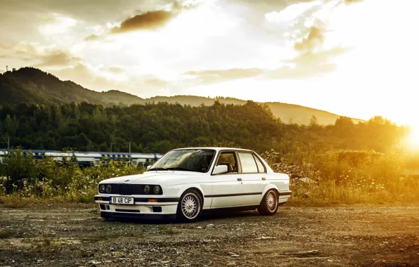 Картинка BMW, white, E30, BBS, 4doors