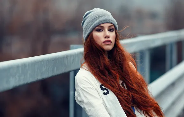 Взгляд, девушка, лицо, шапка, рыжая, рыжеволосая, длинные волосы, Alessandro Di Cicco