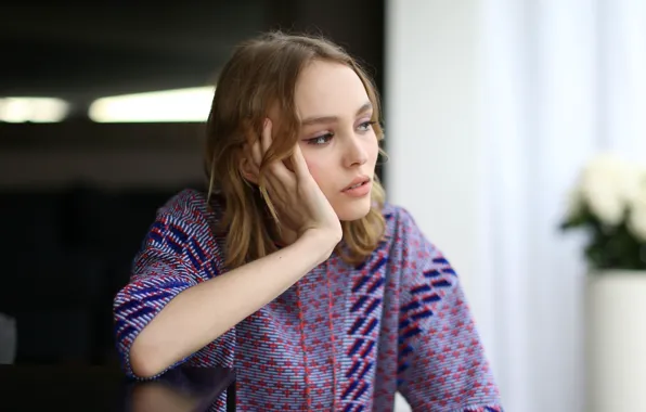 Поза, модель, макияж, актриса, Лили-Роуз Депп, Lily-Rose Depp