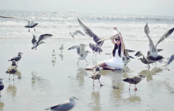 Море, девушка, птицы