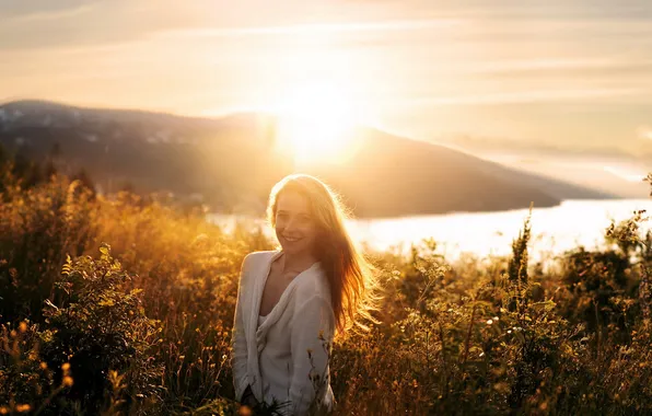 Девушка, свет, закат