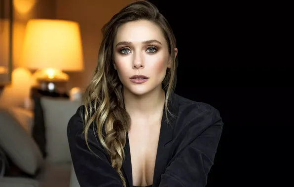 Взгляд, поза, актриса, hair, Elizabeth Olsen, Элизабет Олсен, макияж.