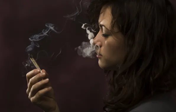 Картинка smoke, woman, marijuana