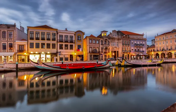 Река, дома, лодки, вечер, фонари, Португалия, Portugal, Aveiro