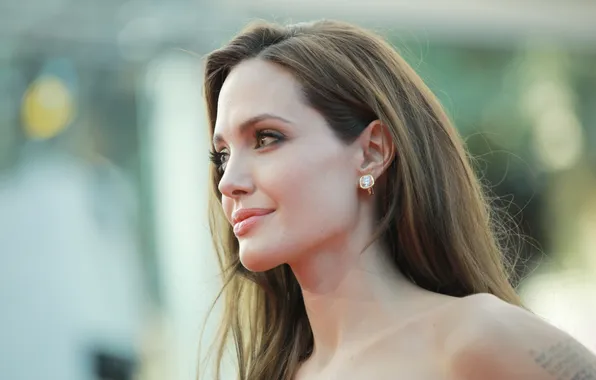 Картинка Angelina Jolie, model, actress, mother